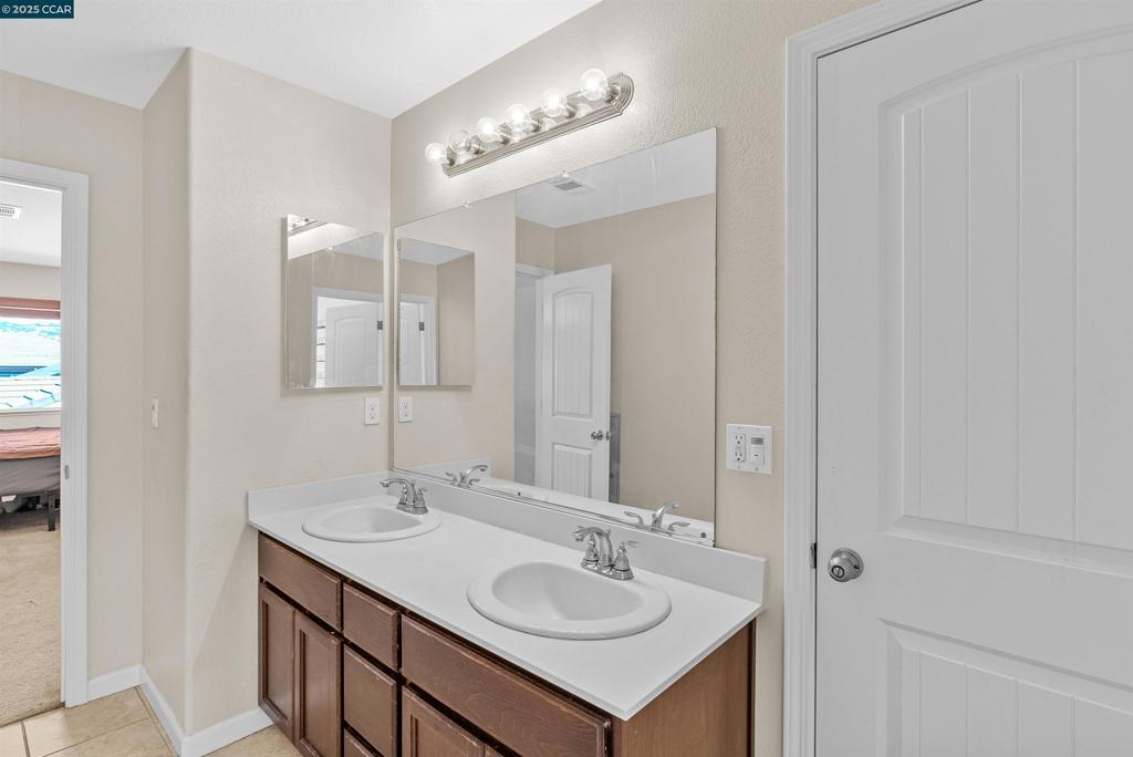 FAIRFIELD - Residential