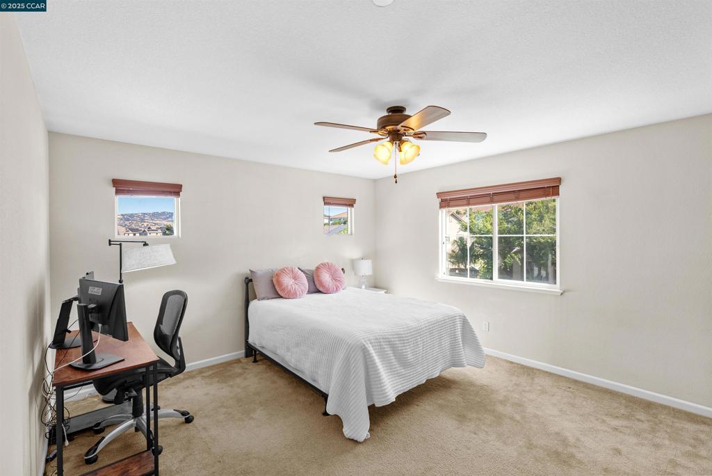 FAIRFIELD - Residential