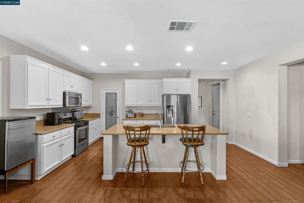 FAIRFIELD - Residential