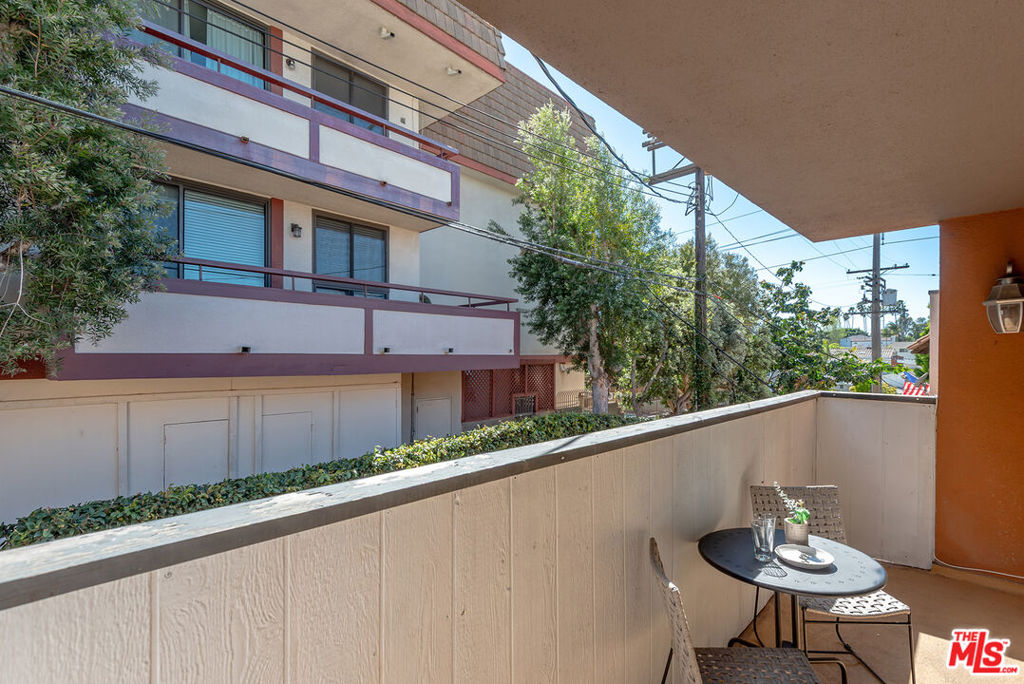 8358 Manitoba Street 8