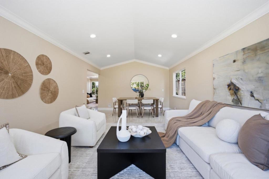 3121 Oakgate Way