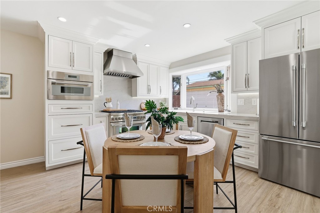 1936 Homeworth Drive