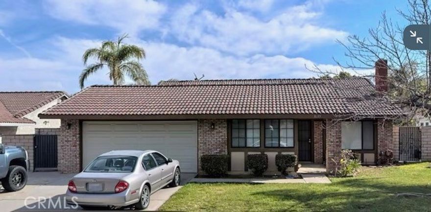 Beautiful Single-Story Home on a Huge Lot with Pool – Riverside, CA. Welcome to your dream home in the heart of Riverside! This spacious 4-bedroom, 2-bath single-story residence sits on a large lot perfect for entertaining, relaxing, and enjoying California living at its best. Step inside to an inviting open floor plan filled with natural light. The kitchen offers plenty of counter and cabinet space, flowing seamlessly into the dining and living areas ideal for family gatherings. The primary suite features a private bath and ample closet space, while three additional bedrooms provide flexibility for guests, a home office, or a hobby room. Enjoy summer days in your sparkling swimming pool and unwind in the expansive backyard with endless potential for gardening, play, or even future additions. A 2-car garage and wide driveway offer plenty of parking and storage. Conveniently located near Hillcrest High School and Phillip M. Stokoe Elementary School, this home offers easy access to the 91 and 15 freeways for a quick commute to shopping, dining, and entertainment. Don’t miss this rare opportunity to own a beautifully maintained home with room to grow in one of Riverside’s most desirable neighborhoods!