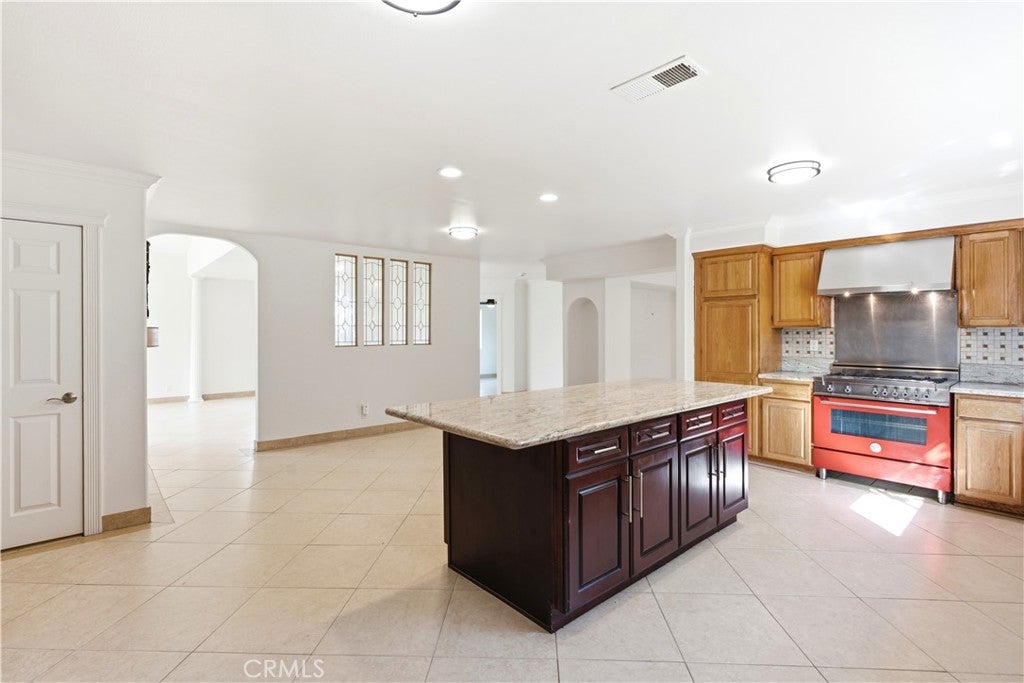 14902 Dahlquist, Irvine CA 92604 - Photo 8
