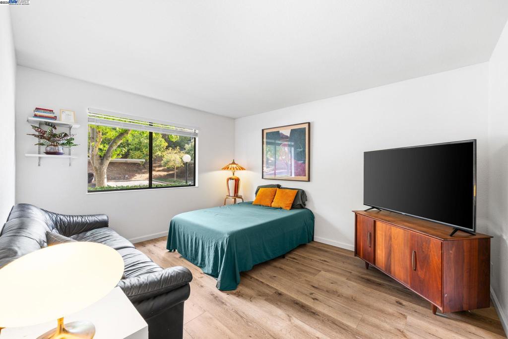 Not Listed - Residential