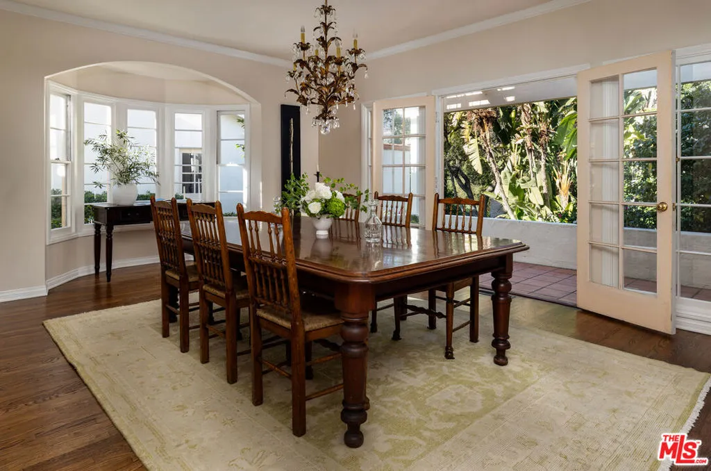 Santa Barbara, California 93108, United States, 3 Bedrooms Bedrooms, ,4 BathroomsBathrooms,Residential,Active,255158