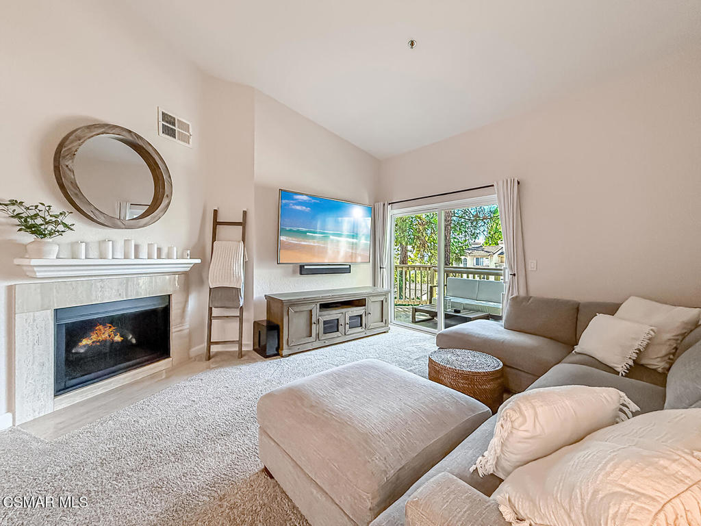 5837 Oak Bend Lane 302