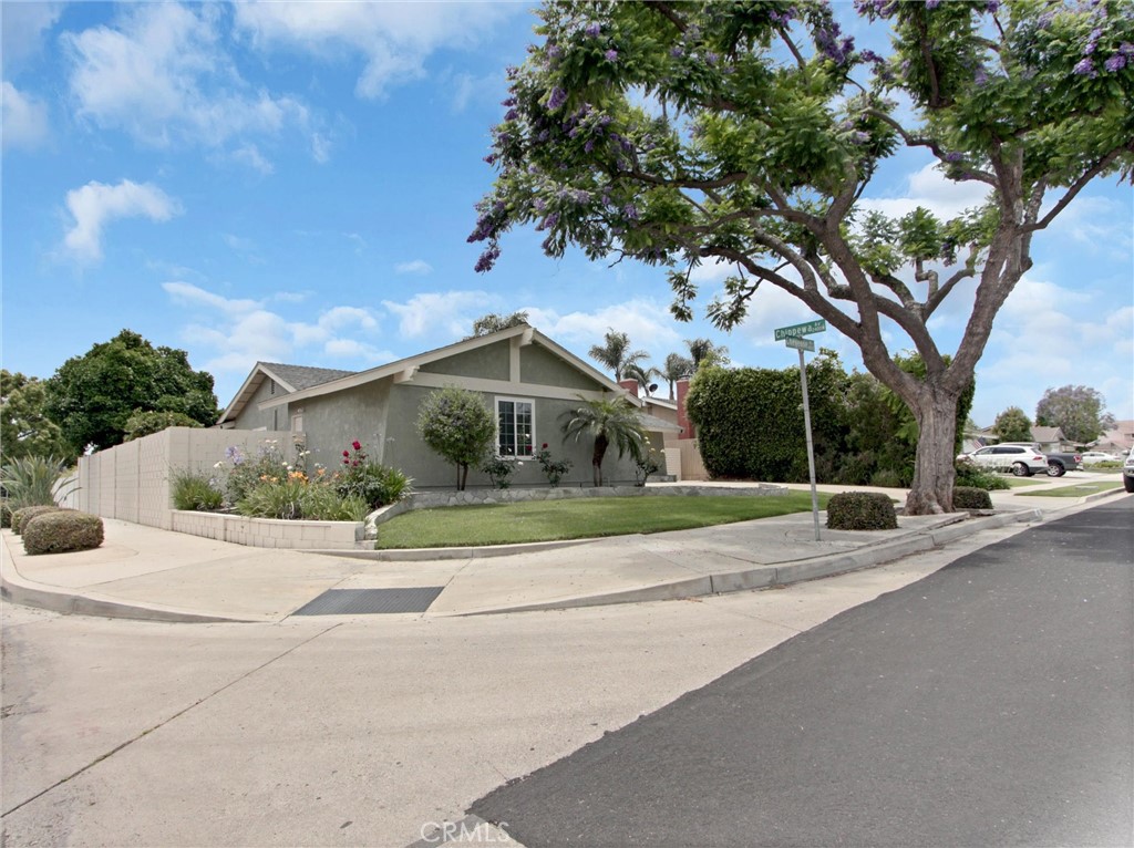 436 Cheyenne Place