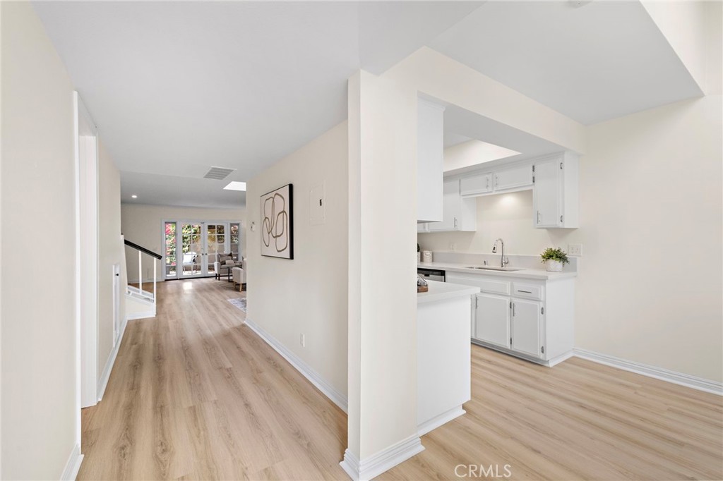 18692 Maplewood Cir