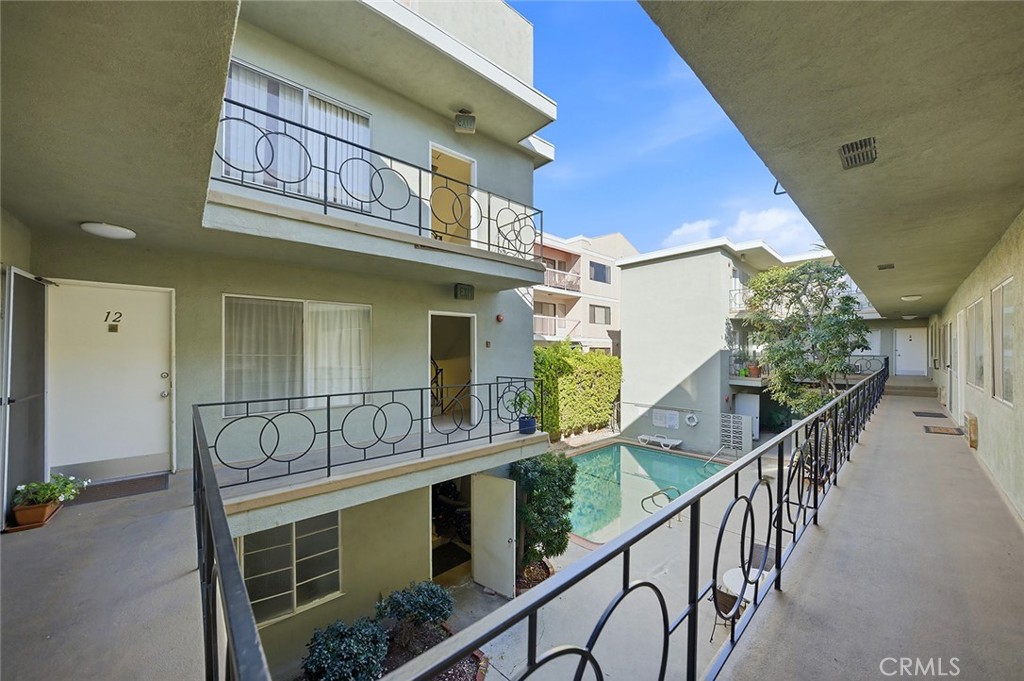 333 N Jackson Street