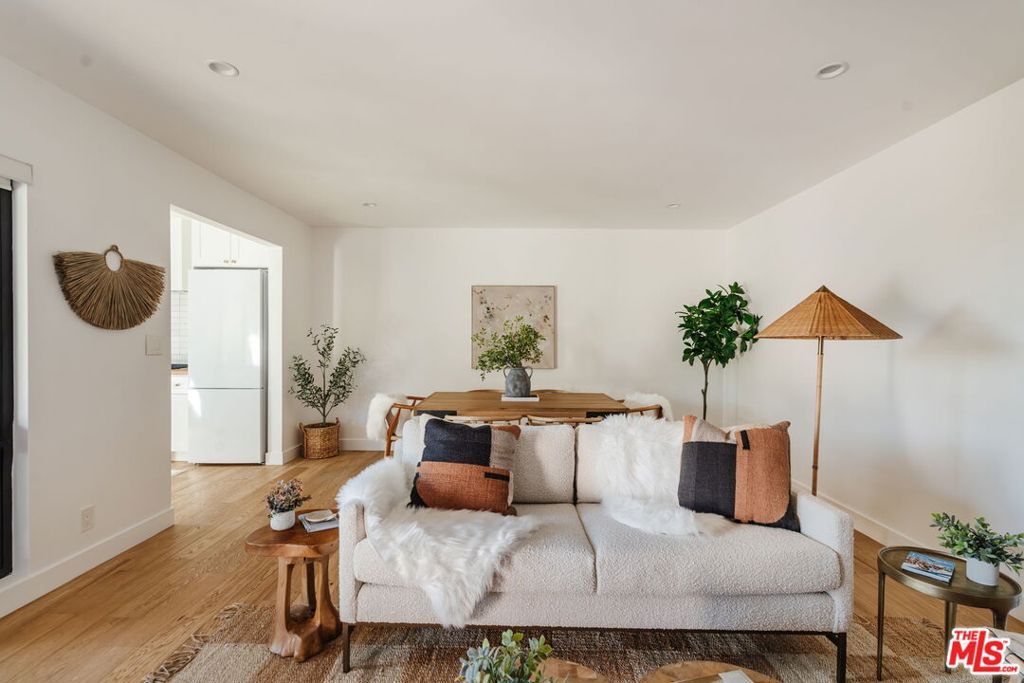 listing image 130727509037038503034