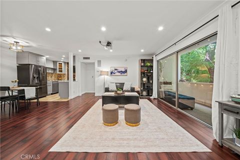 Photo of 5215 Balboa Boulevard #203, Encino, CA 91316 (MLS # SR25246449)