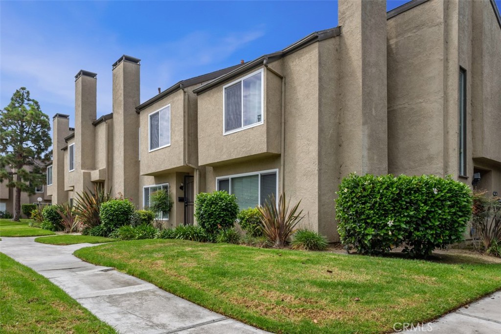 15886 Camo Bluff Court
