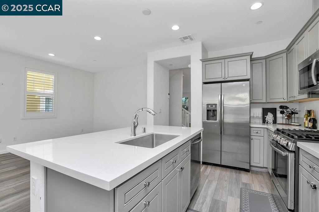 Not Listed - Residential