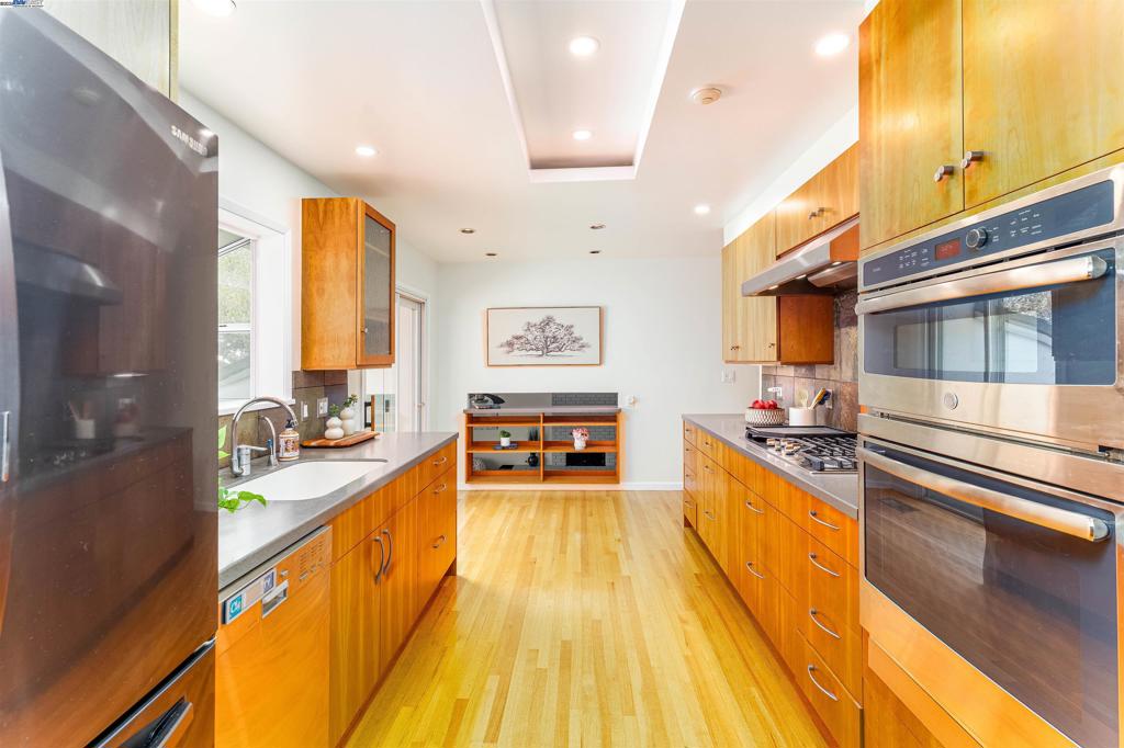 SEQUOYAH HEIGHTS - Residential
