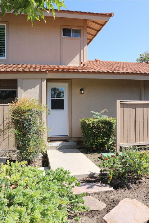 2321 Fuschia Tustin CA 92780