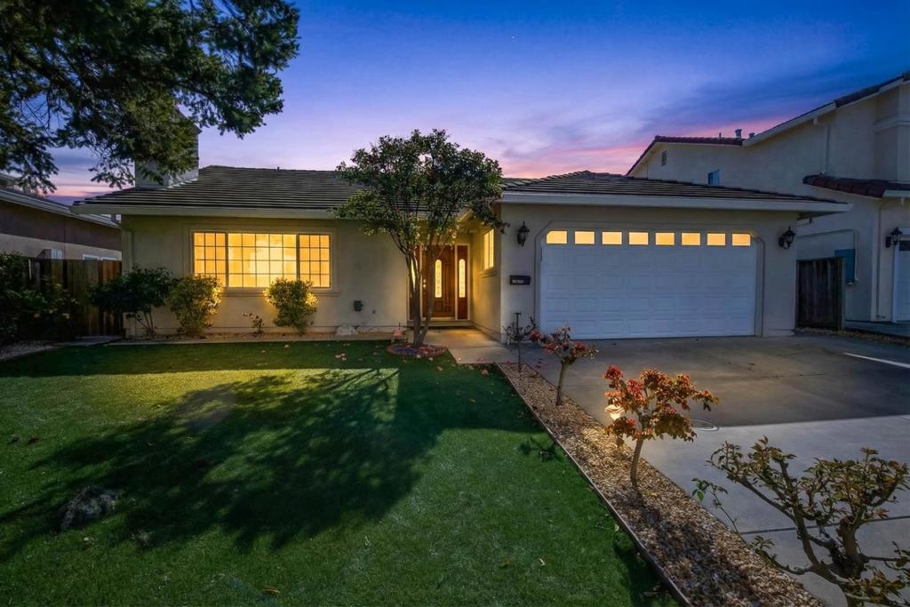 18870 Barnhart Avenue