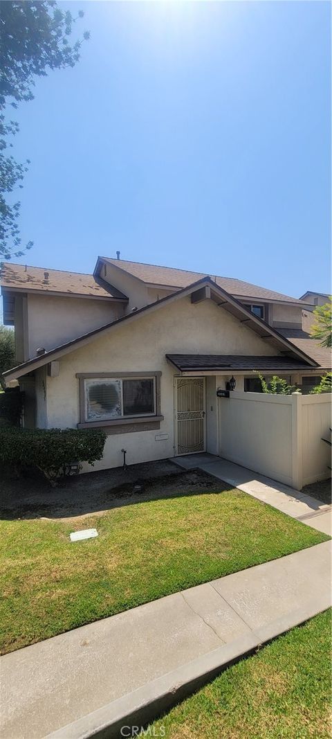 Photo of 5523 Pioneer Boulevard #30, Whittier, CA 90601 (MLS # PW25202655) Photo of 5523 Pioneer Boulevard #30, Whittier, CA 90601 (MLS # PW25202655)