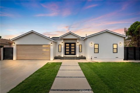 9044 Bigby Street Downey CA 90241