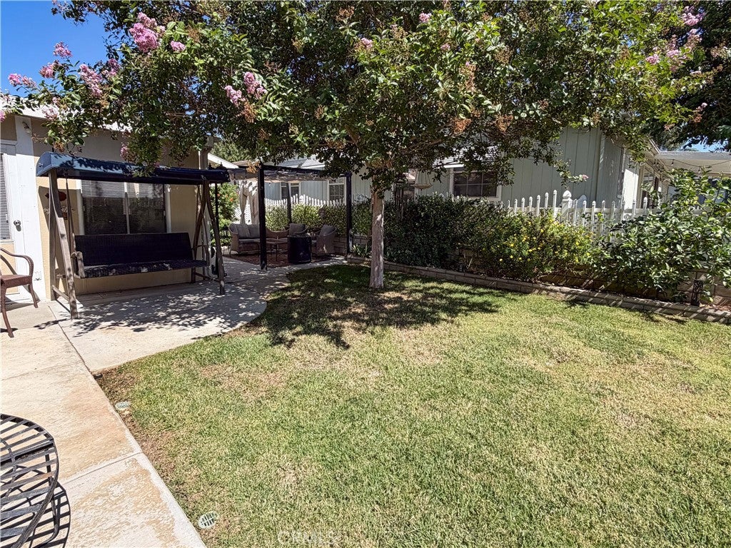 10961 Desert Lawn Drive 365