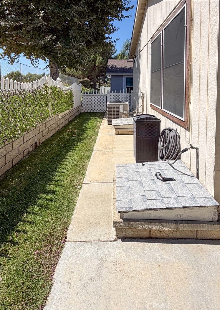10961 Desert Lawn Drive 365