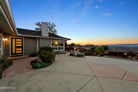 Photo of 2459 Sapra Street, Thousand Oaks, CA 91362 (MLS # 226000691)