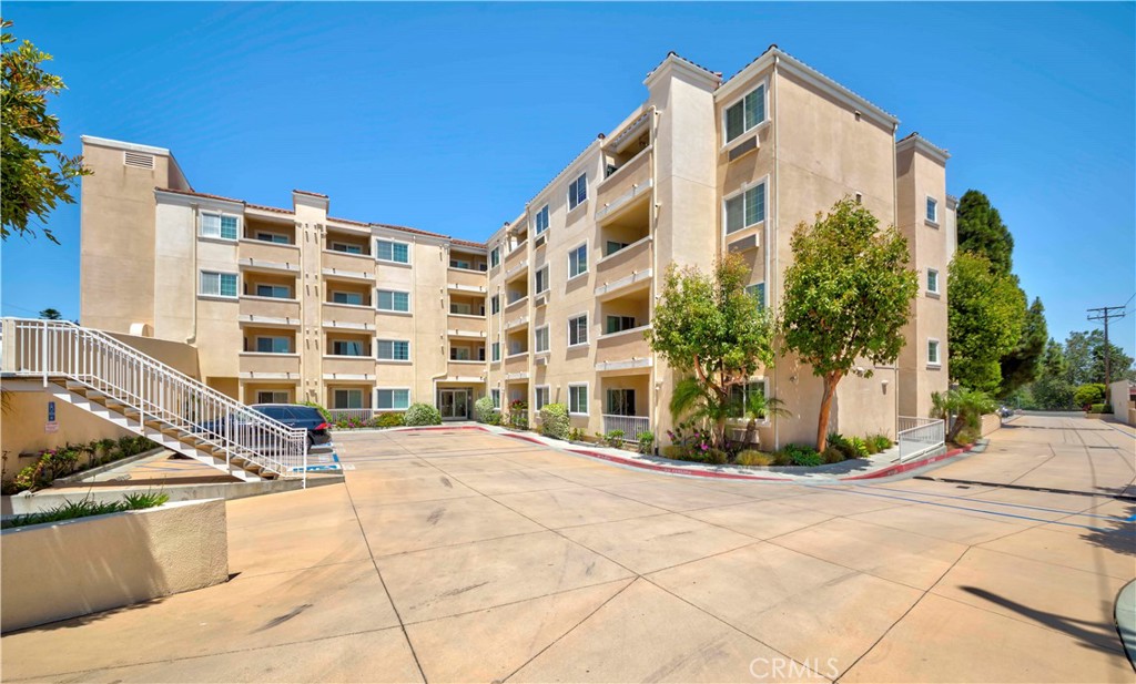 3120 Sepulveda Boulevard 208