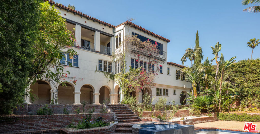 Las Collinas Heights - Residential