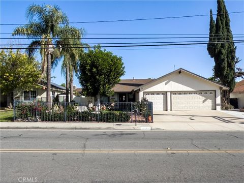 Photo of 11544 Davis St, Moreno Valley, CA 92557 (MLS # RS26024071)