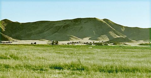 Photo of 11931 Concord Trail, Santa Margarita, CA 93453 (MLS # PI24248797)