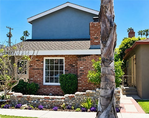 Photo of 228 5th St, #2 ST, Seal Beach, CA 90740 (MLS # PW26221755)