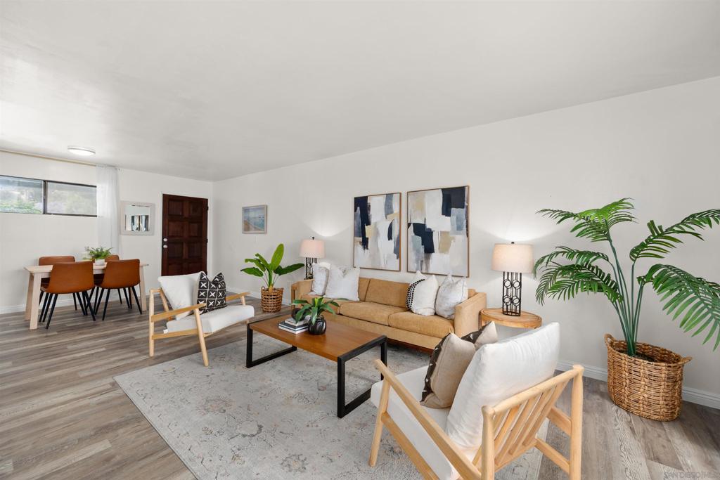 2605 Pico Place 215