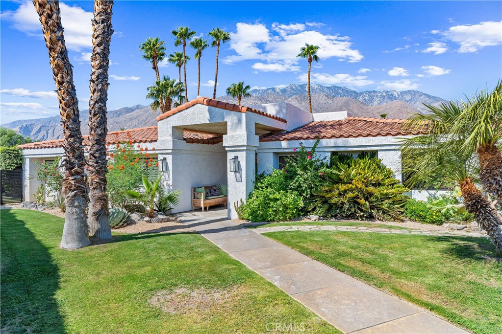 1045 E Deepak Road