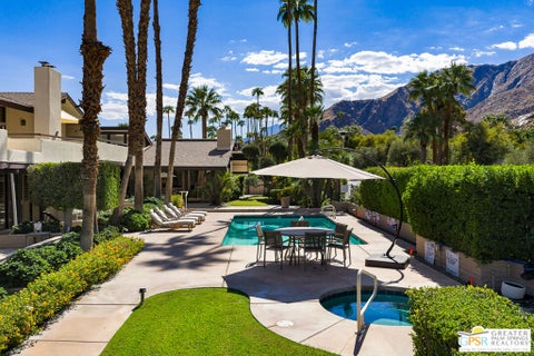 Tiny photo for 555 W Arenas Road #6, Palm Springs, CA 92262 (MLS # 26102889PS)