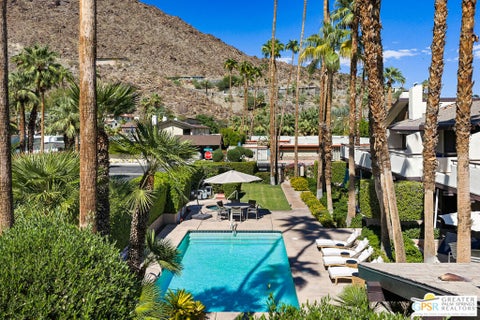 Tiny photo for 555 W Arenas Road #6, Palm Springs, CA 92262 (MLS # 26102889PS)
