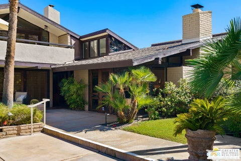 Photo of 555 W Arenas Road #6, Palm Springs, CA 92262 (MLS # 26102889PS)