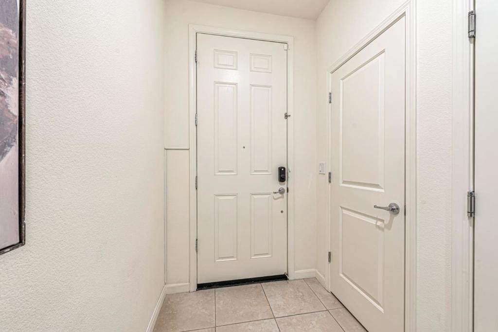 227 SIDERNO Court