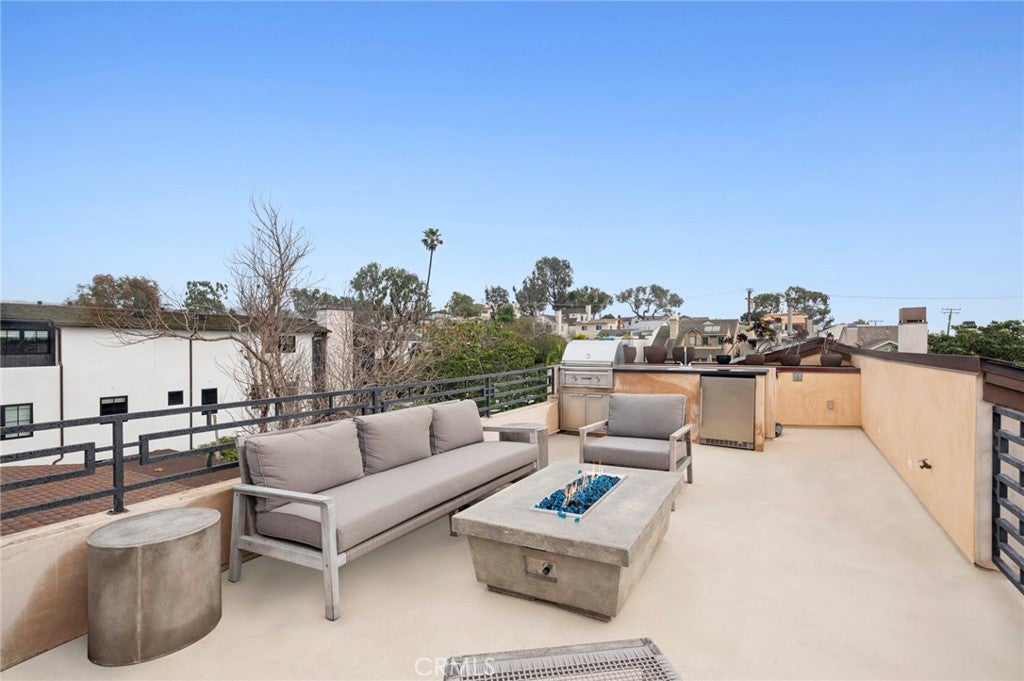 417 1/2 Poinsettia Avenue, Corona Del Mar CA 92625 - Photo 18
