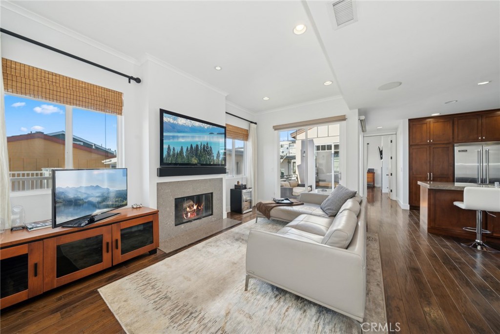 417 1/2 Poinsettia Avenue, Corona Del Mar CA 92625 - Photo 8