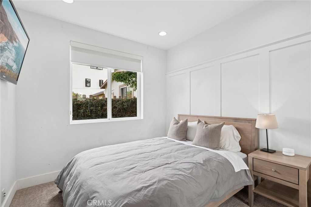 417 1/2 Poinsettia Avenue, Corona Del Mar CA 92625 - Photo 24
