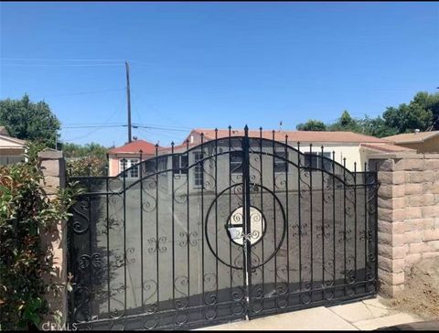 Photo of 12964 Roswell Ave, Chino, CA 91710 (MLS # TR25241253)