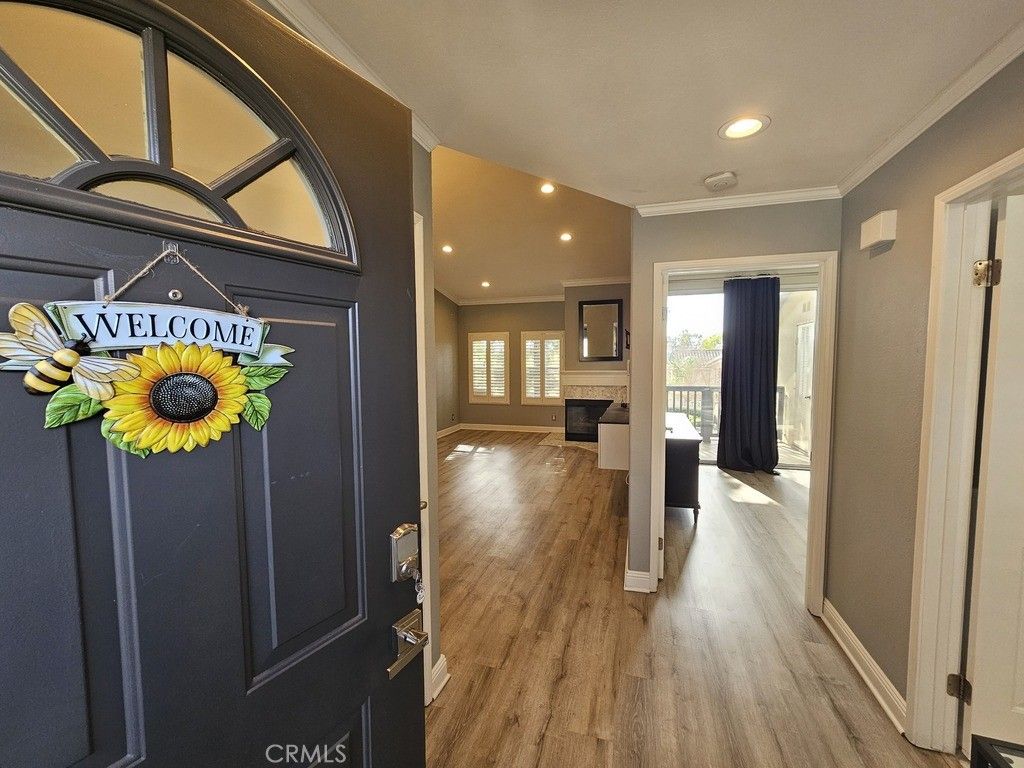 Photo of 194 Via Contento, Rancho Santa Margarita, CA 92688 (MLS # OC26086945)