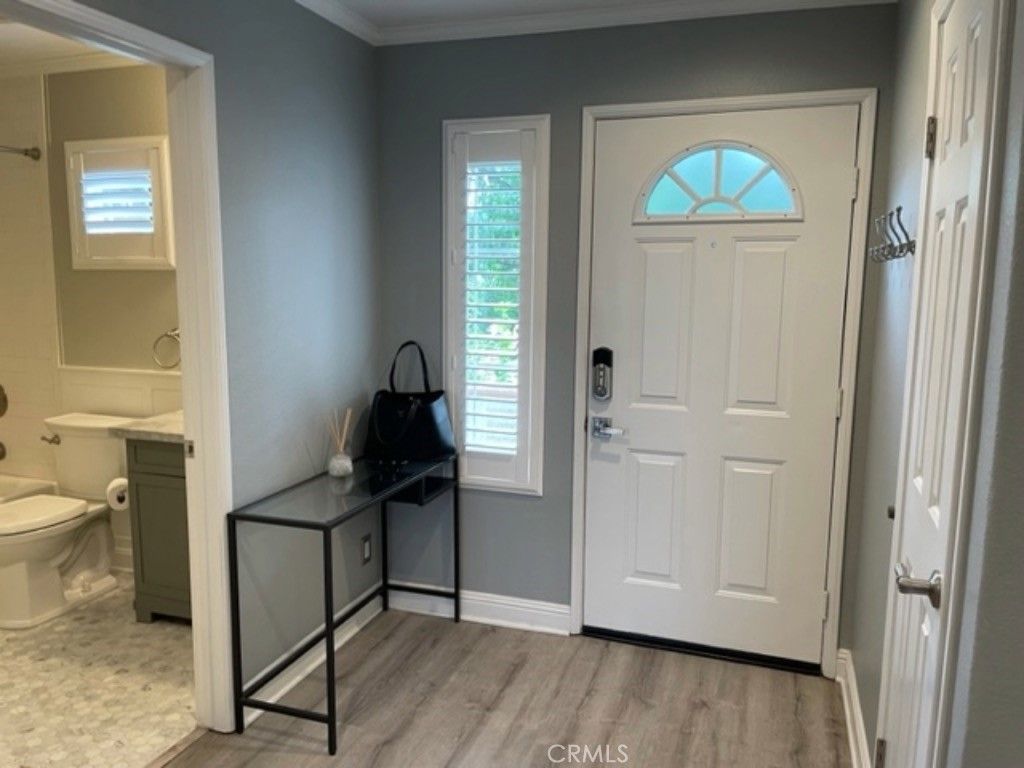 Photo of 194 Via Contento, Rancho Santa Margarita, CA 92688 (MLS # OC26086945)