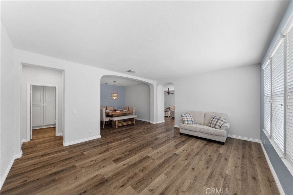27753 Bluff Vista