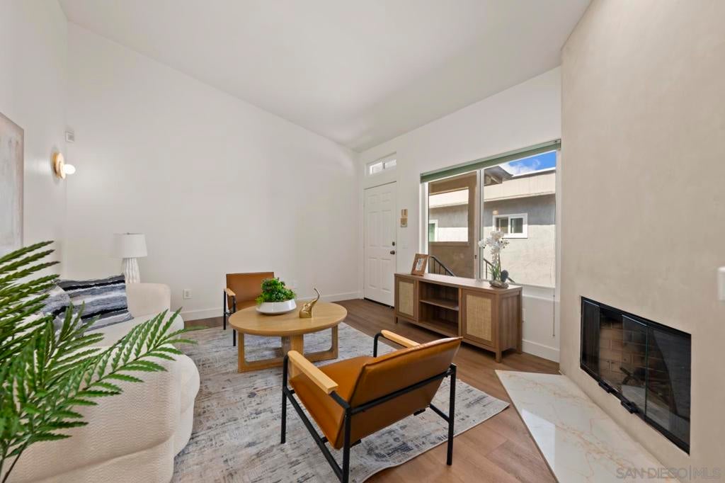 3644 3rd Ave 5