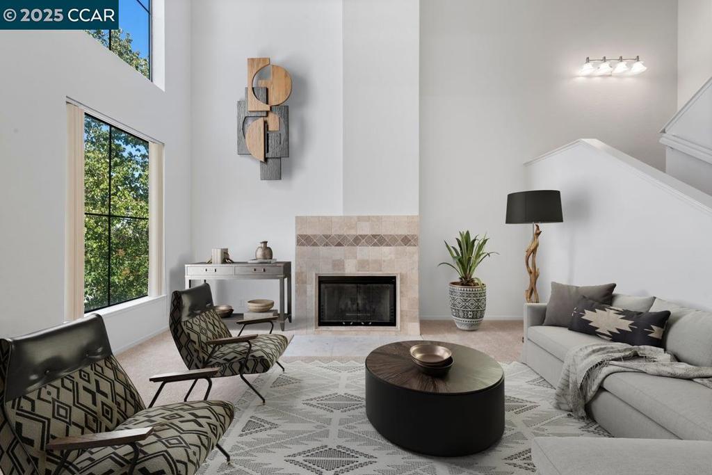 SANDY BEACH - Residential