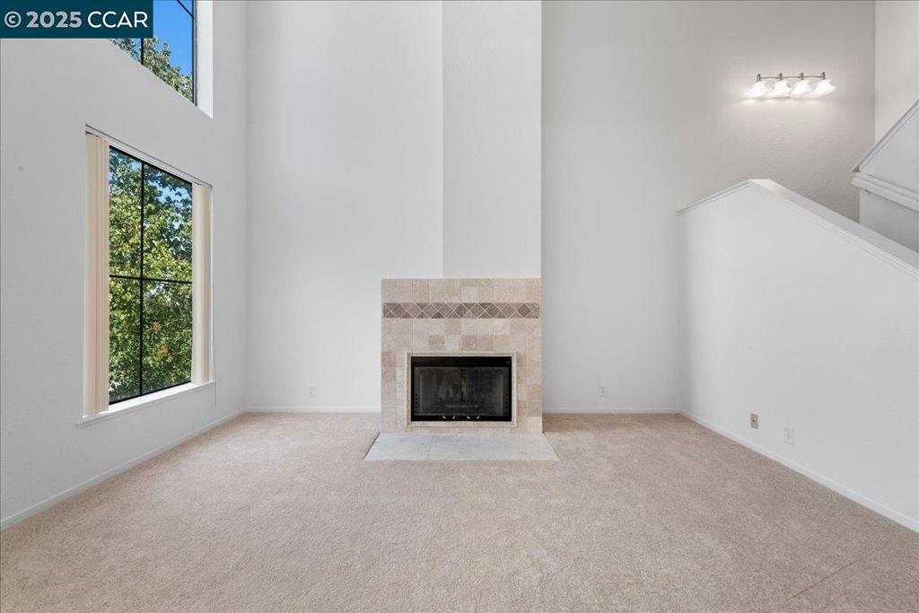 SANDY BEACH - Residential