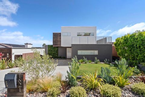 Photo of 1621 Collingwood Dr. DR, San Diego, CA 92109 (MLS # 260011994SD)