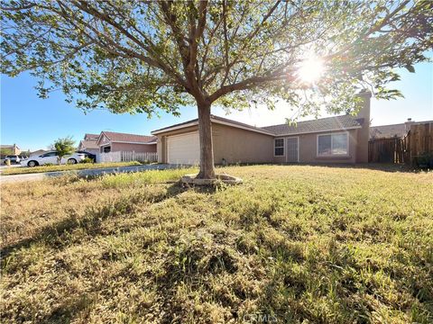Photo of 9356 Nolina Dr, Hesperia, CA 92344 (MLS # CV26076609)