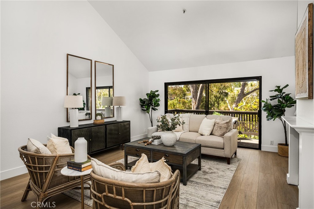 9 Canyon Island Drive